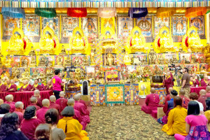 2014年9月20日，蓮生法王主持美國西雅圖雷藏寺週末同修會，同修本尊為地藏王菩薩。圖為同修一景。p1023-03-02