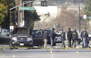 加州恐怖槍擊事件至少14人死p1086-a1-14