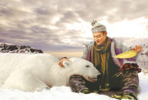 劉德華在年曆中與北極熊互動p1142-a8-15
