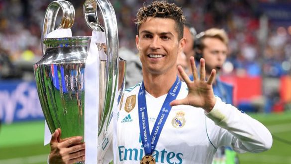 足壇巨星「C羅」羅納度（Cristiano Ronaldo）年收入也突破1億美元